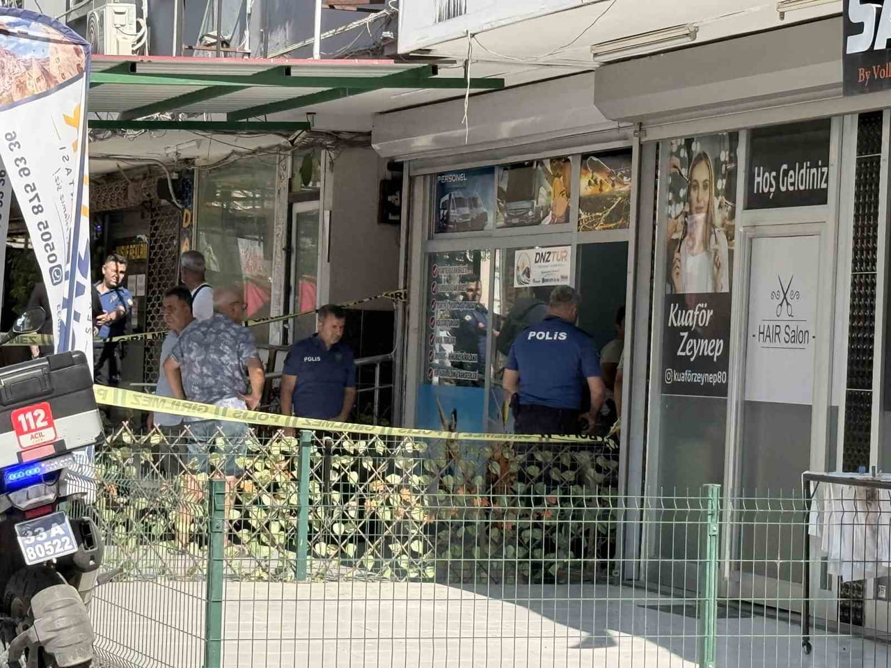 POLİS EKİPLERİ OLAY YERİNDE İNCELEME YAPARKEN, OLAYLA İLGİLİ SORUŞTURMA BAŞLATILDI