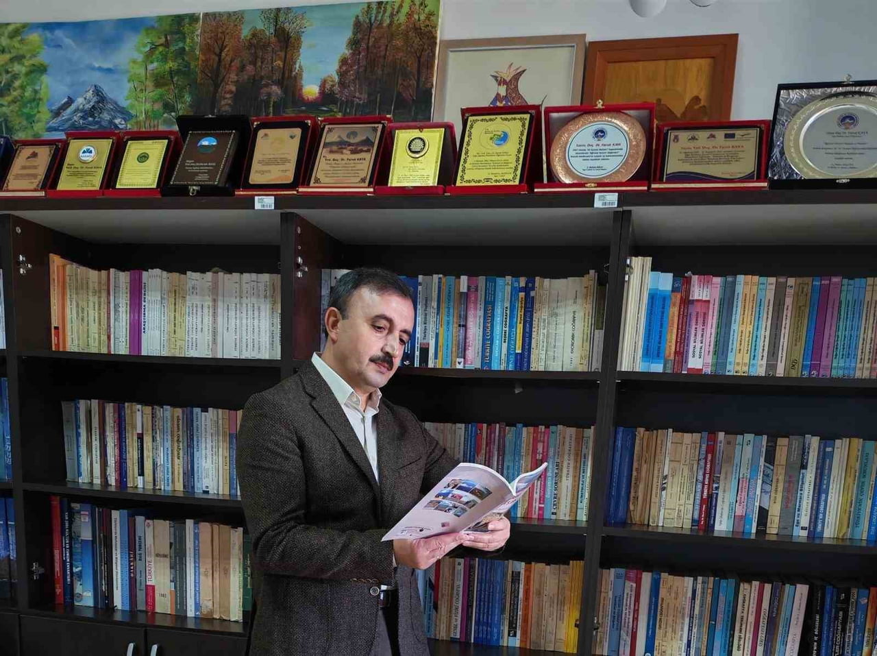 PROF. DR. FARUK KAYA