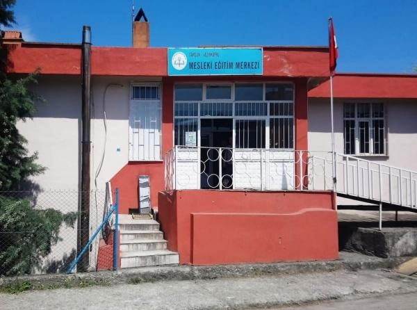 "BİR OKUL VEYA EĞİTİM MERKEZİ OLARAK YAPILMAMIŞTI"