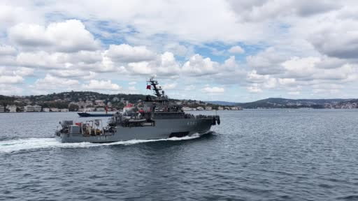 "TCG Işın" gemisi İstanbul'da