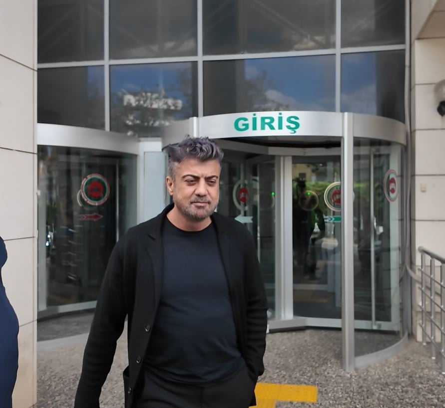 RACİ ŞAŞMAZ