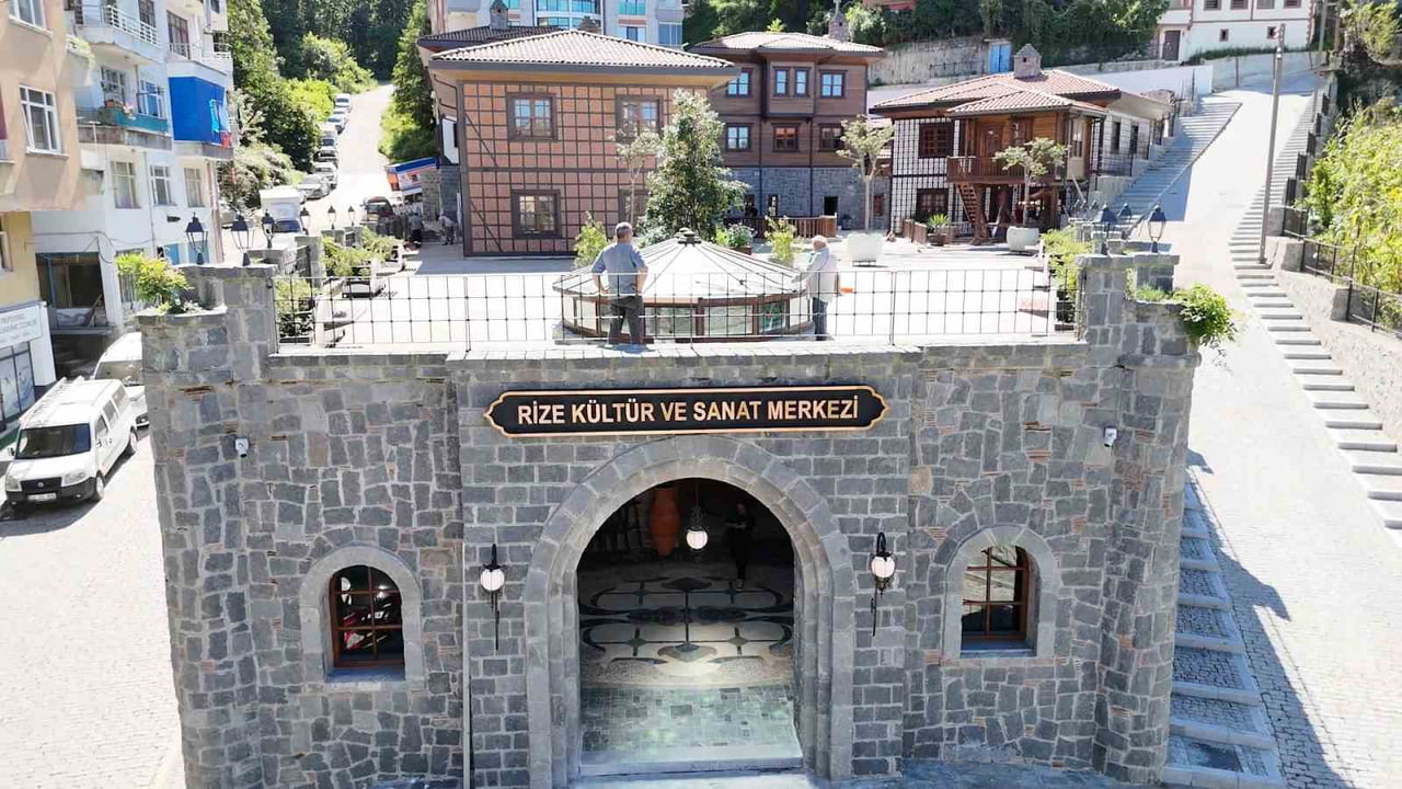 RİZE'DE GELENEKSEL ZANAATLARDAN TEMATİK MÜZELERE VE CANLI ATÖLYELERE KADAR KENTİN TÜM KÜLTÜREL...