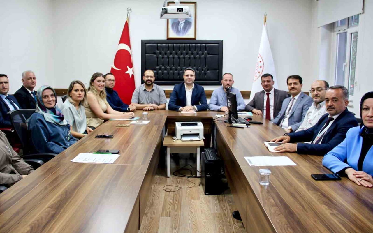 SAĞLIK BAKANLIĞI TARAFINDAN YÜRÜTÜLEN 'SAĞLIK TESİSLERİNİN DEĞERLENDİRİLMESİ VE GELİŞTİRİLMESİNE...