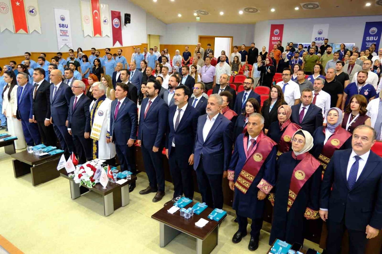 SAĞLIK BİLİMLERİ ÜNİVERSİTESİ (SBÜ) VAN EĞİTİM VE ARAŞTIRMA HASTANESİNDE 2026-2027 AKADEMİK YILI...