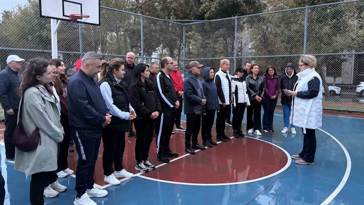 ‘SAĞLIKLI YAŞAM İÇİN HAREKETE GEÇİYORUZ' ETKİNLİKLERİ KAPSAMINDA KIRKLARELİ PROTOKOLÜ...