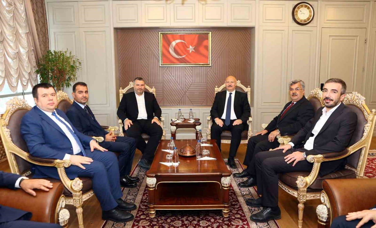SANAYİ VE TEKNOLOJİ BAKAN YARDIMCISI ORUÇ BABA İNAN, ADIYAMAN’DA SANAYİ VE YATIRIM POTANSİYELİNİN...