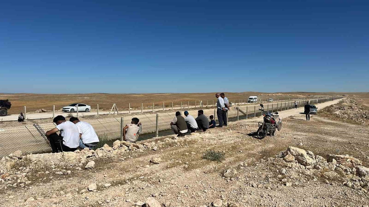 ŞANLIURFA'DA SULAMA KANALINDA AKINTIYA KAPILAN ÇOCUĞUN CESEDİ BULUNDU