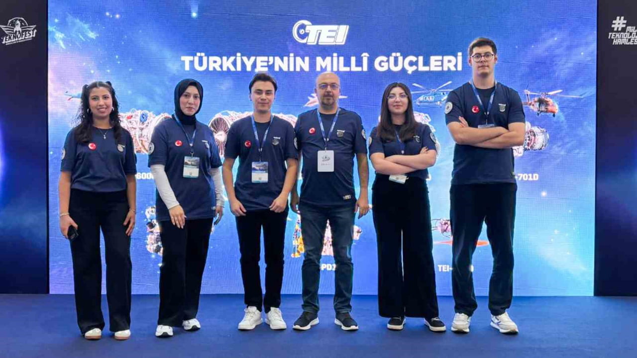 SELÇUK ÜNİVERSİTESİ KAPSÜL TULPAR TAKIMI, TEKNOFEST KAPSAMINDA DÜZENLENEN JET MOTOR TASARIM...
