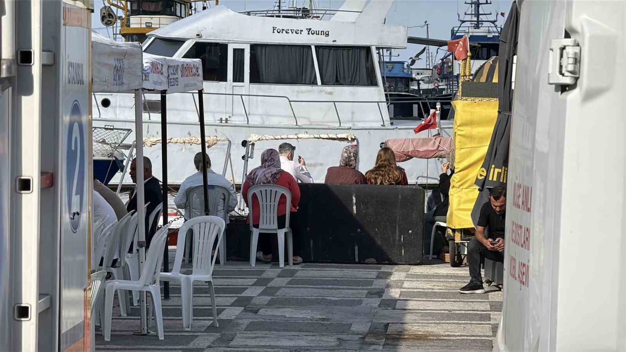 SİLİVRİ'DE ENDİŞELİ BEKLEYİŞ DEVAM EDİYOR