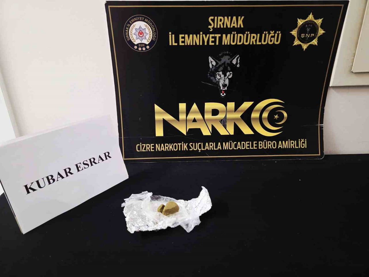 ŞIRNAK'TA ASAYİŞ, NARKOTİK VE KAÇAKÇILIK OPERASYONLARINDA PİYASA DEĞERİ YAKLAŞIK 14 MİLYON 350 BİN...