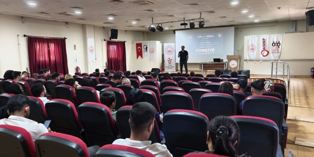 ŞIRNAK’IN CİZRE İLÇESİNDE EVLİLİK HAZIRLIĞI YAPAN GENÇLERE YÖNELİK EĞİTİM PROGRAMI DÜZENLENDİ....