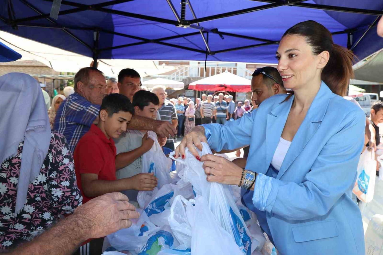 SÖKE BELEDİYESİ UN DAĞITIMI