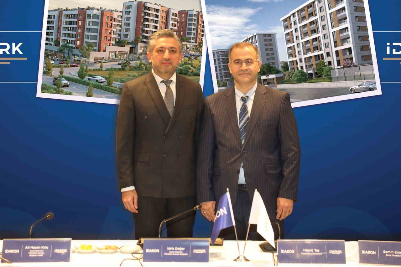 (SOL)ALİ HASAN KILIÇ - İDAKON YAPI YÖNETİM KURULU BAŞKAN VEKİLİ, İNŞAAT MÜHENDİSİ (SAĞ)DRİS DEĞER...