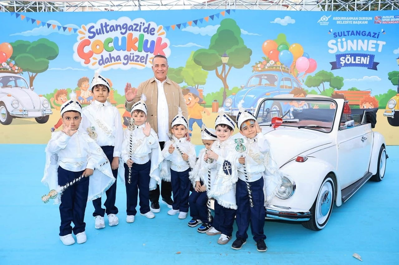 SULTANGAZİ BELEDİYESİ, SÜNNETİNİ GERÇEKLEŞTİRDİĞİ BİN 500 ÇOCUK İÇİN ‘TOPLU SÜNNET ŞÖLENİ’...
