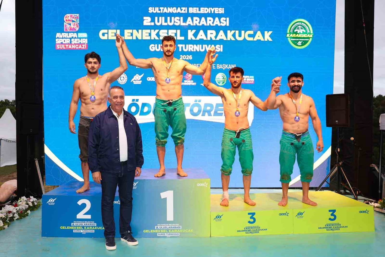 SULTANGAZİ’DE 15 FARKLI ÜLKEDEN BİN 200 SPORCUNUN KATILIMI İLE 2’İNCİ ULUSLARARASI KARAKUCAK GÜREŞ...