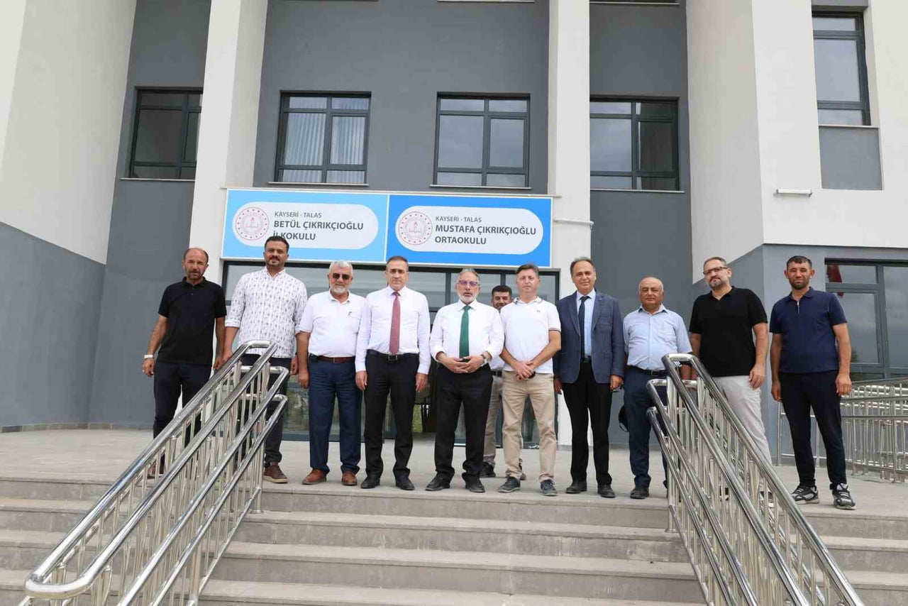 TALAS BELEDİYE BAŞKANI MUSTAFA YALÇIN, KEPEZ’DE YAPIMI TAMAMLANAN MODERN OKUL BİNASININ 28...