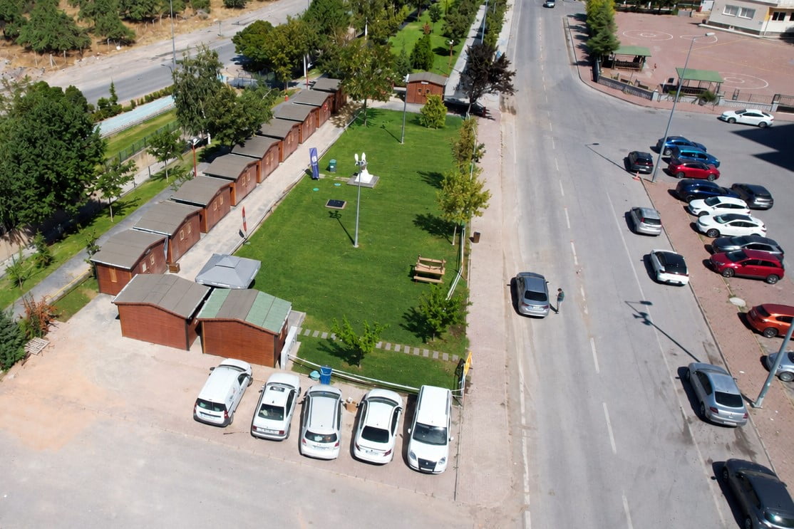 TALAS BELEDİYESİNİN KÜLTÜR HAYATINA KAZANDIRDIĞI SAHAFLAR ÇARŞISI, YENİ ADRESİNDE HİZMET VERMEYE...