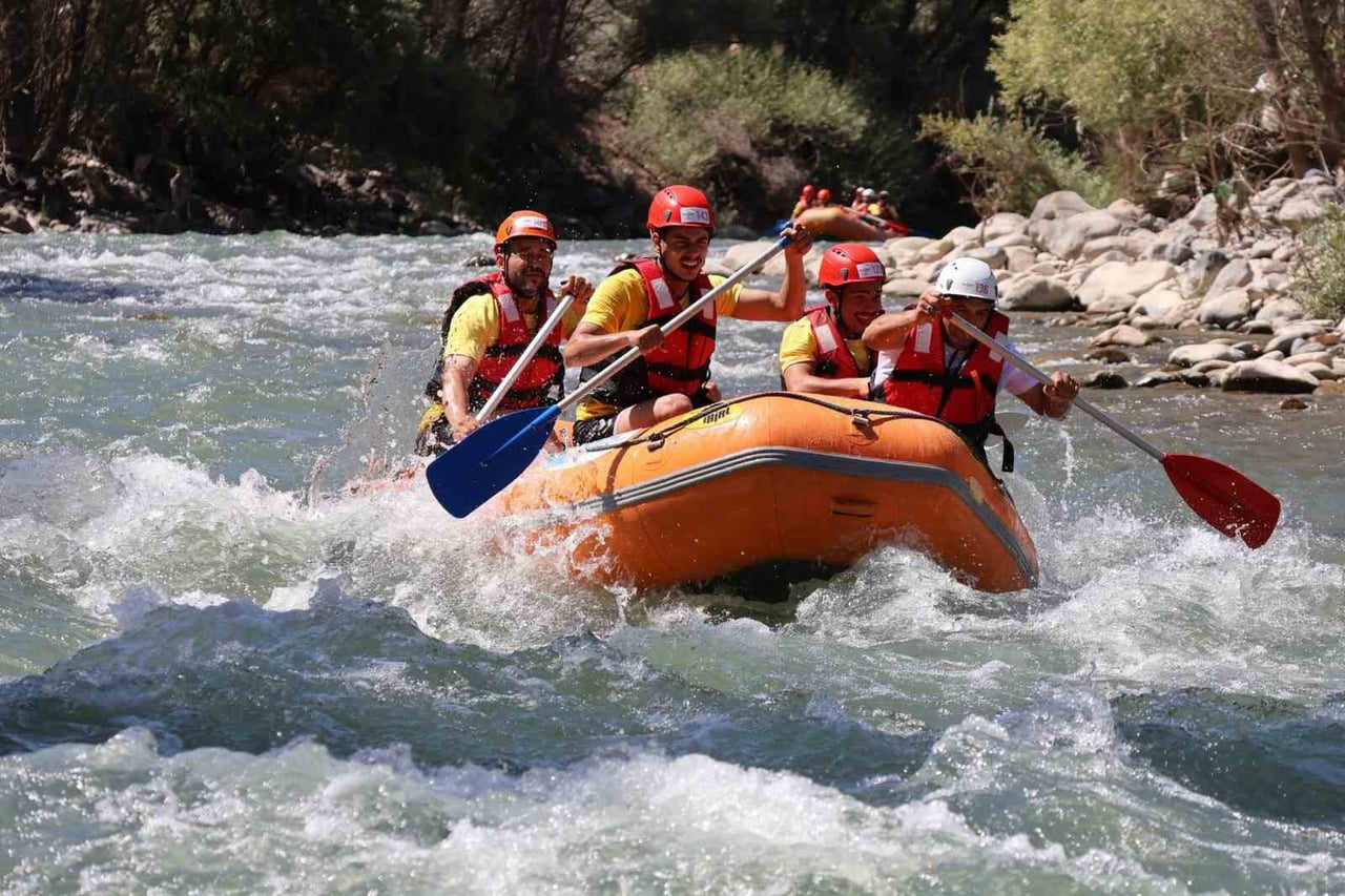 TARİHİ İSPİR PANAYIRI KAPSAMINDA GERÇEKLEŞTİRİLEN PALANEXTREME 2026 SEZON FİNALİ; RENKLİ...
