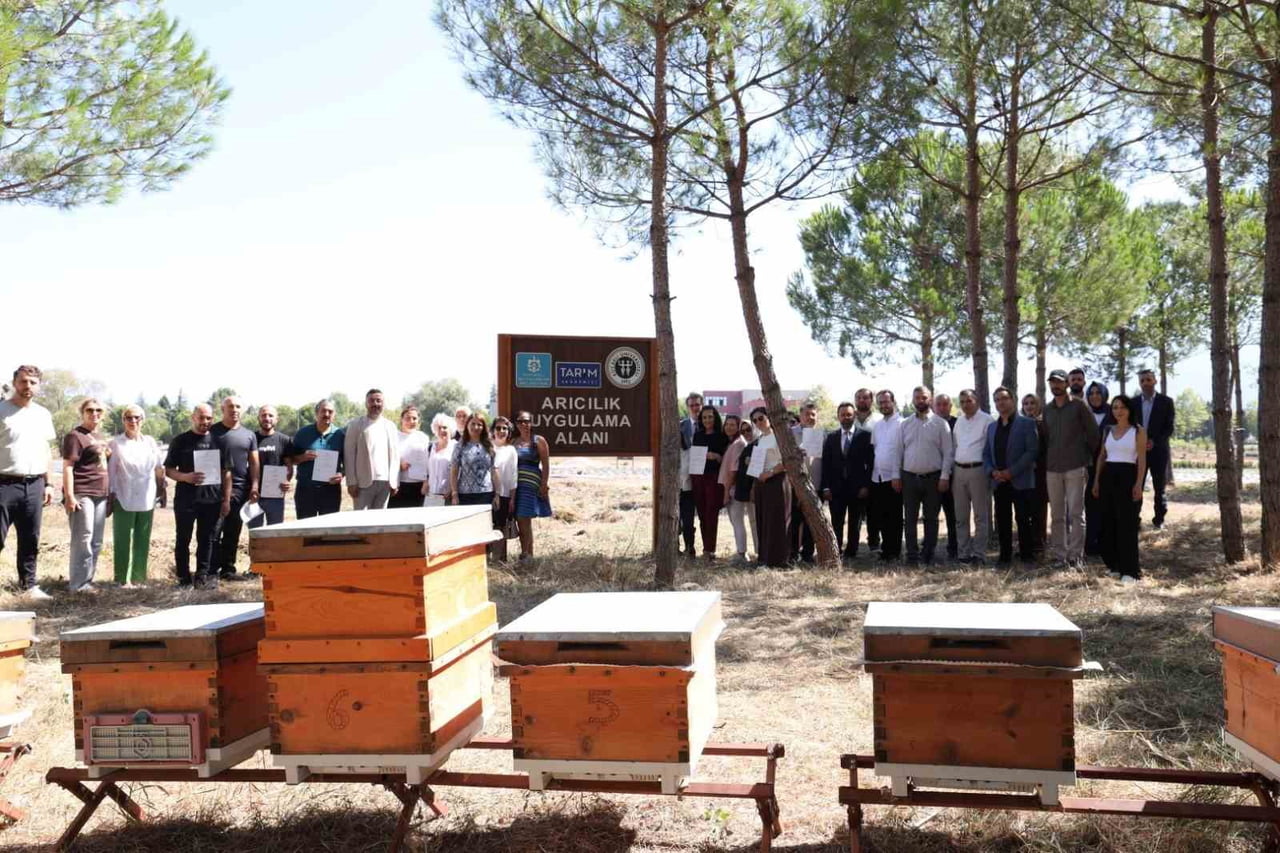 TARIMSAL ÜRETİMDE BİLİNÇLİ VE BİLİMSEL ADIMLAR ATILMASI AMACIYLA FAALİYET GÖSTEREN TARIM...
