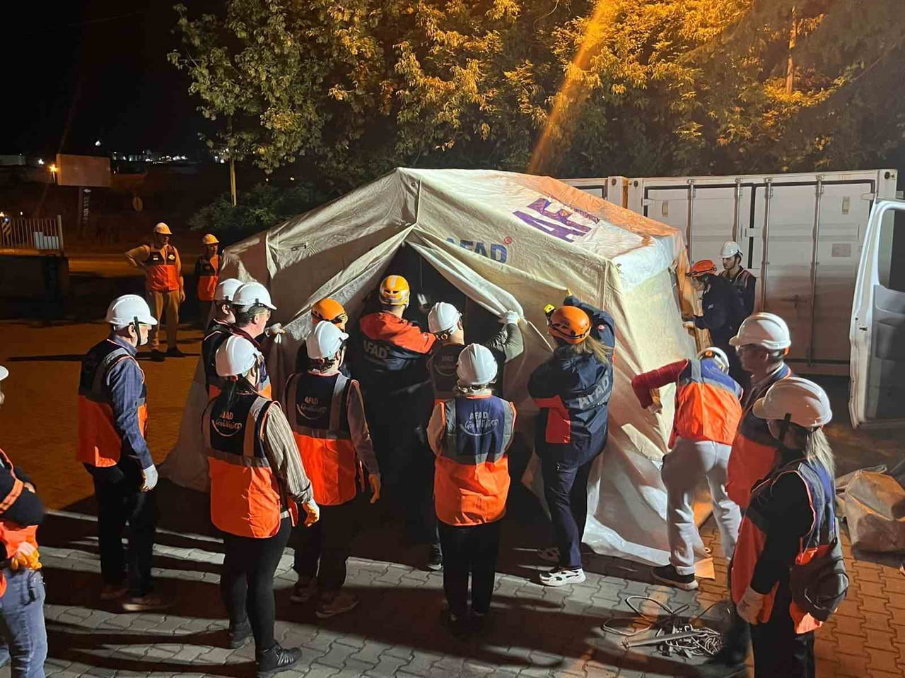 TEKİRDAĞ'DA, E-DEVLET ÜZERİNDEN AFAD GÖNÜLLÜSÜ OLARAK 4 VE DAHA FAZLA ÇEVRİM İÇİ EĞİTİMİ...