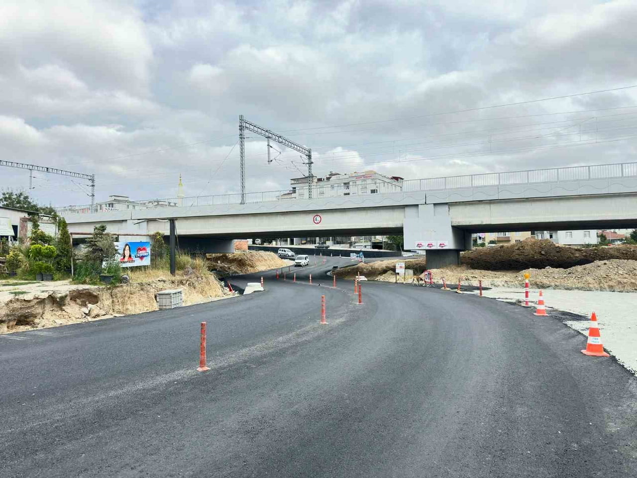 TEKİRDAĞ BÜYÜKŞEHİR BELEDİYESİ'NİN ÇERKEZKÖY KENT MERKEZİNDE TRAFİK YOĞUNLUĞUNU AZALTMAK VE ULAŞIM...