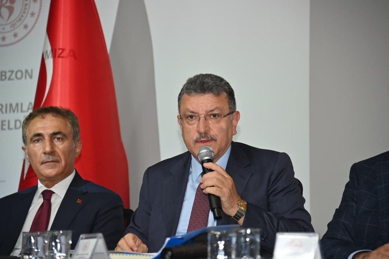 TRABZON BÜYÜKŞEHİR BELEDİYE BAŞKANI AHMET METİN GENÇ, "TRABZON’UN HER TARAFINDA SPOR VAR. SPOR...