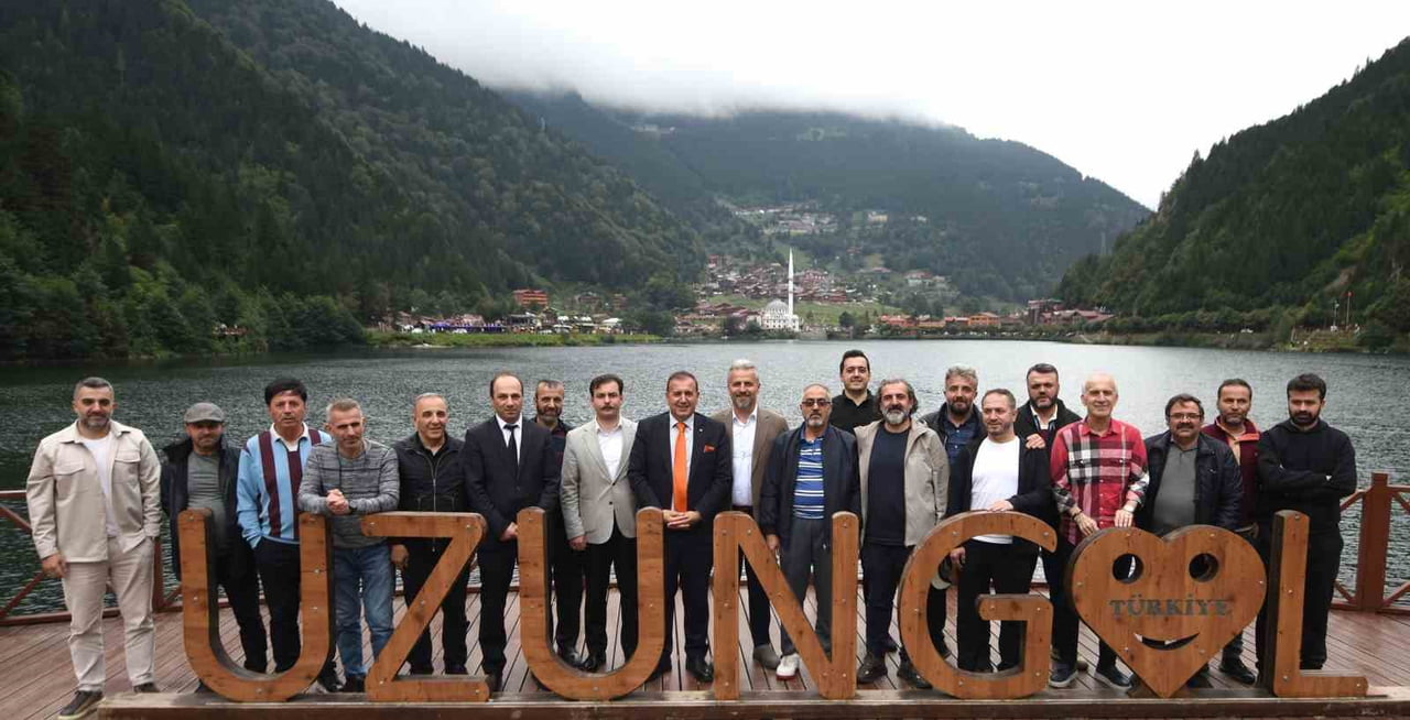 TRABZON TİCARET VE SANAYİ ODASI (TTSO) BAŞKANI ERKUT ÇELEBİ, UZUNGÖL'DE FAALİYET GÖSTEREN TURİZM...