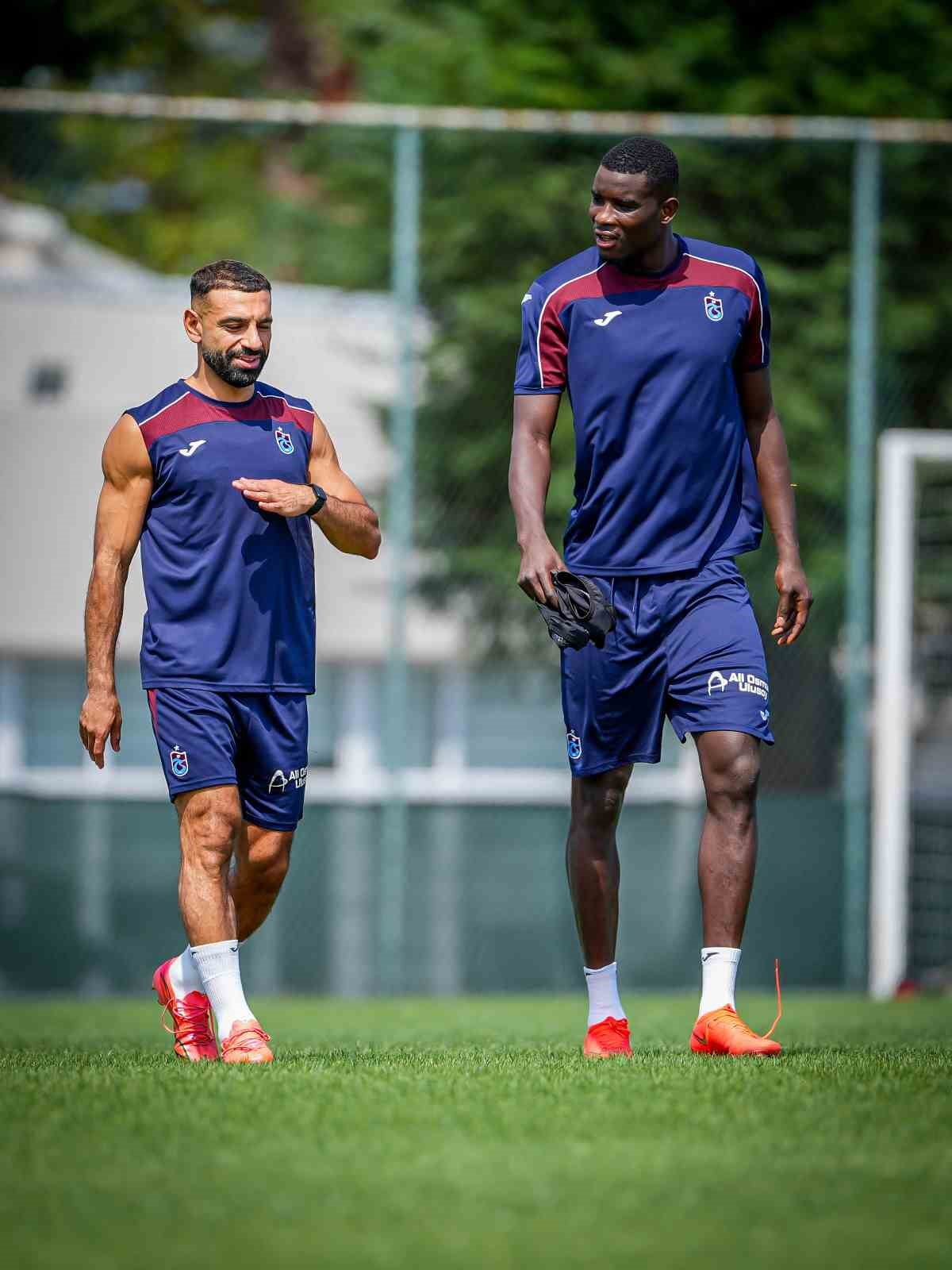 TRABZONSPOR’DA HÜCUM HATTI DEĞİŞTİ, GOLCÜ KİMLİĞİ DEĞİŞMEDİ. GEÇTİĞİMİZ SEZON PAUL ONUACHU, FELİPE...