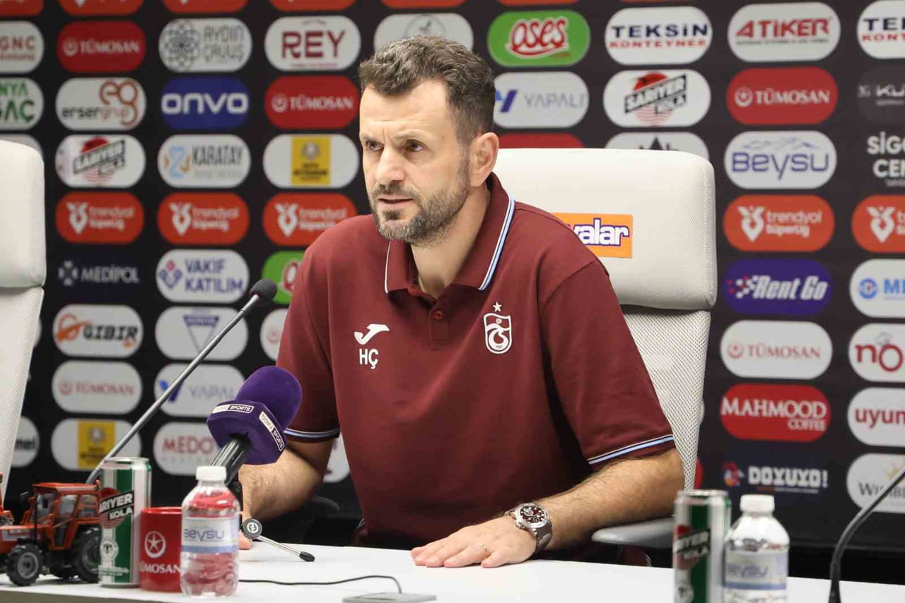 TRABZONSPOR TEKNİK SORUMLUSU HÜSEYİN ÇİMŞİR, " ÖNCELİKLE KAYBETTİĞİMİZ İÇİN ÜZGÜNÜZ. MAALESEF...