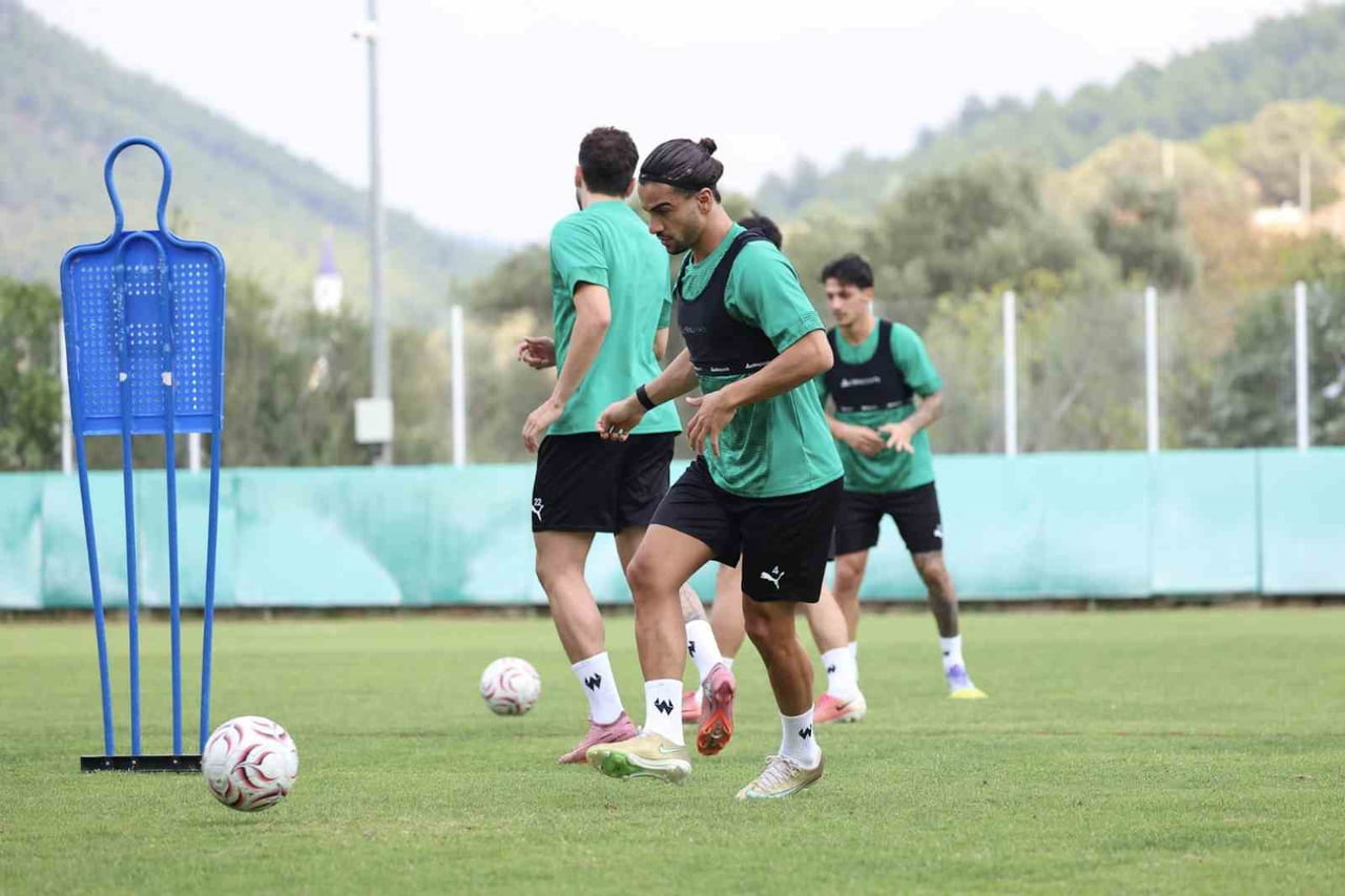 TRENDYOL 1. LİG'İN 8. HAFTASINDA DEPLASMANDA PENDİKSPOR İLE KARŞILAŞACAK BODRUM FUTBOL KULÜBÜ...