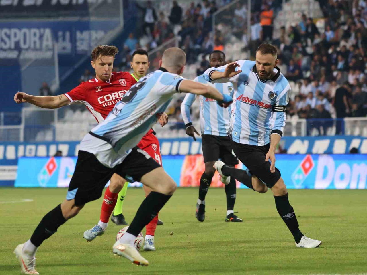 TRENDYOL SÜPER LİG'İN 6. HAFTASINDA ERZURUMSPOR FK, SAHASINDA SAMSUNSPOR'U 1-0 MAĞLUP ETTİ.