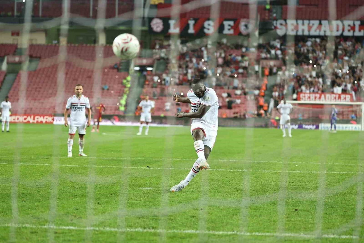 TRENDYOL SÜPER LİG’İN GERİDE KALAN 6 HAFTASINDA 19 KEZ PENALTI KULLANILDI. BU PENALTILARIN 14’Ü...