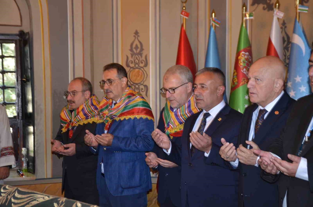 TÜRBEYİ SON OLARAK  ESKİ SANAYİ VE TEKNOLOJİ BAKANI MUSTAFA VARANK VE ESKİ ENERJİ VE TABİİ...