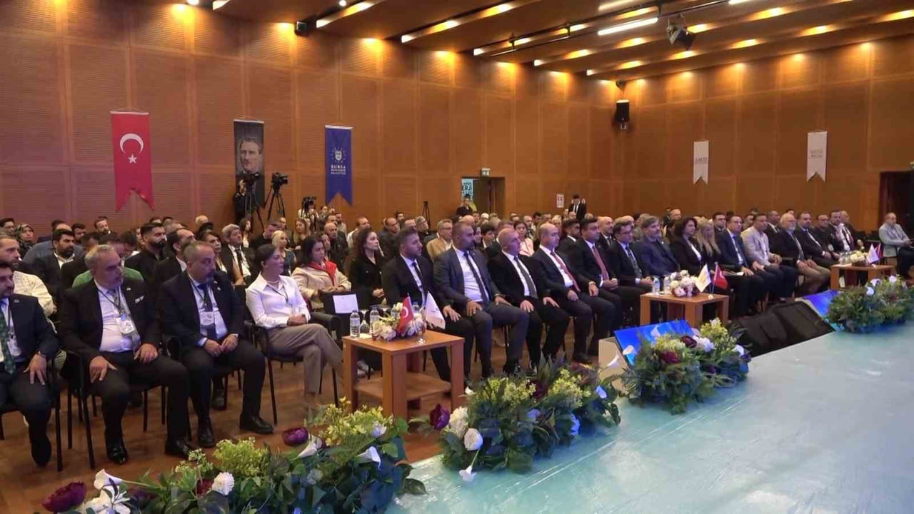 TÜRKİYE KENTSEL TESİS YÖNETİM DERNEĞİ TARAFINDAN BURSA’DA DÜZENLENEN "BİNALARDA ENERJİ VERİMLİLİĞİ...