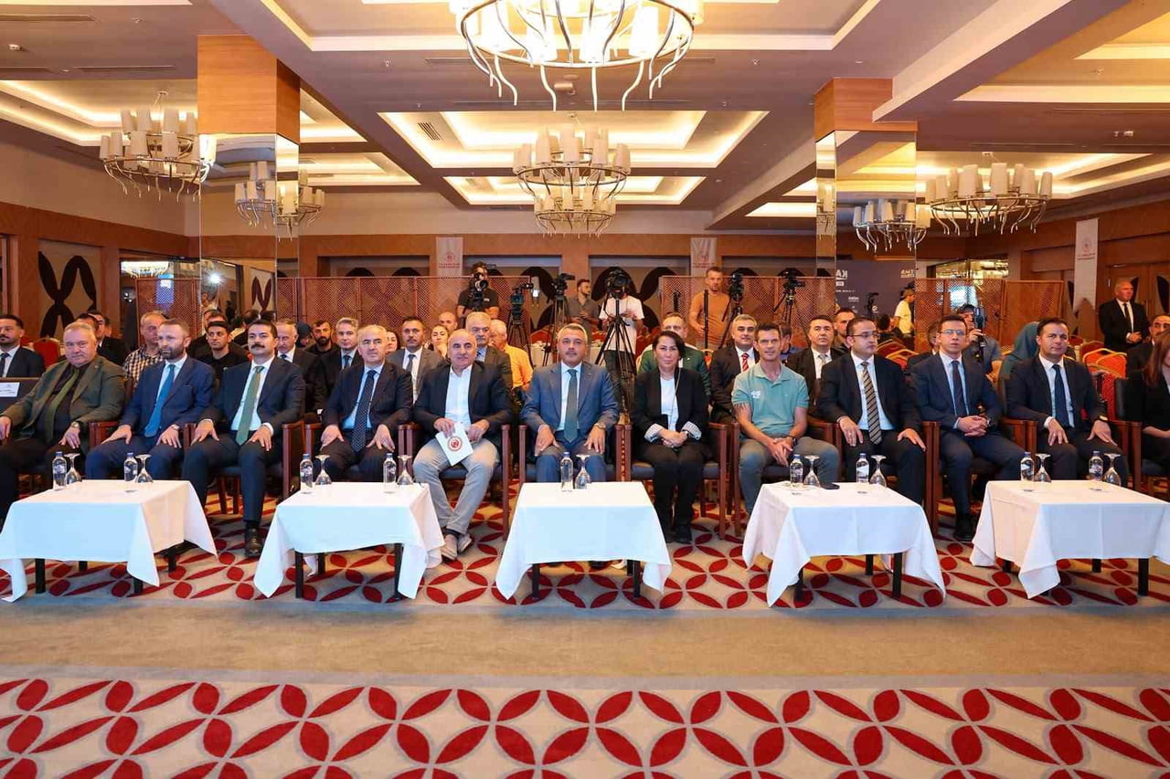 TÜRKİYE’NİN İLK VE TEK UTMB WORLD SERİES ETKİNLİĞİ OLAN KAÇKAR BY UTMB, DÜNYANIN DÖRT BİR YANINDAN...