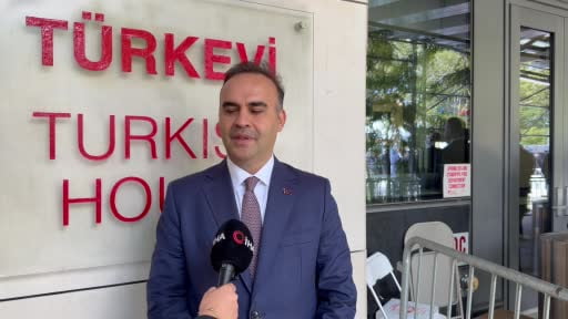 Türkiye Sanayi ve Teknoloji Bakanı Mehmet Fatih Kacır, "Derin uzaya adım atmak istiyoruz ve bunun...