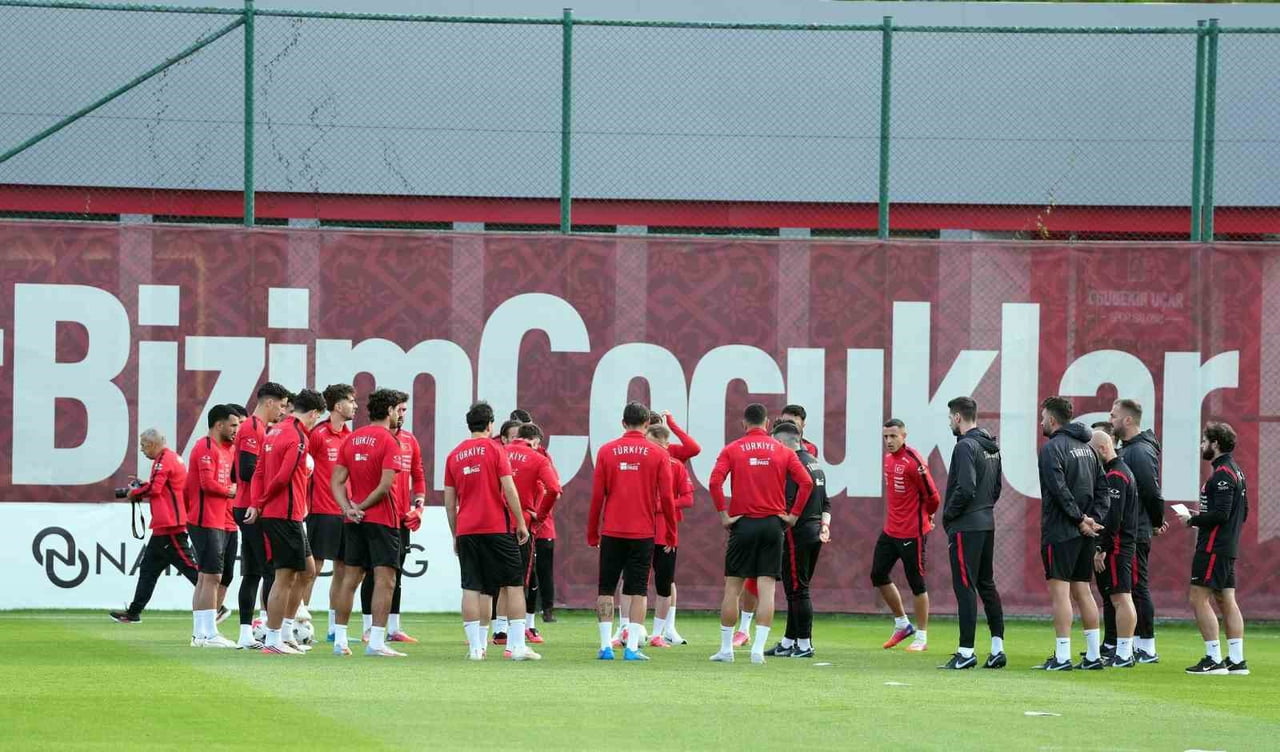 UEFA ULUSLAR A LİGİ 1. GRUP'TAKİ İKİNCİ MAÇINDA 28 EYLÜL PAZARTESİ GÜNÜ İTALYA İLE BURSA'DA...