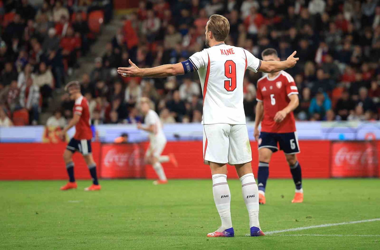 UEFA ULUSLAR A LİGİ 3. GRUP'TA İNGİLTERE, DEPLASMANDA KARŞILAŞTIĞI ÇEKYA'YI 2-0 MAĞLUP EDEREK...