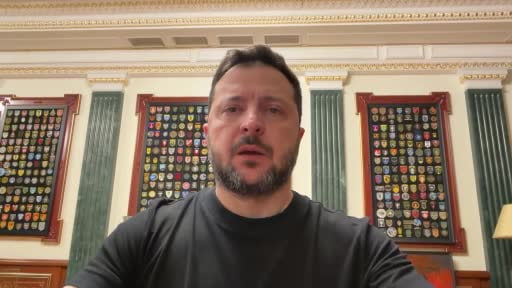 Ukrayna Devlet Başkanı Vladimir Zelenskiy, Rus topraklarında 8 binden fazla Kuzey Kore askeri...