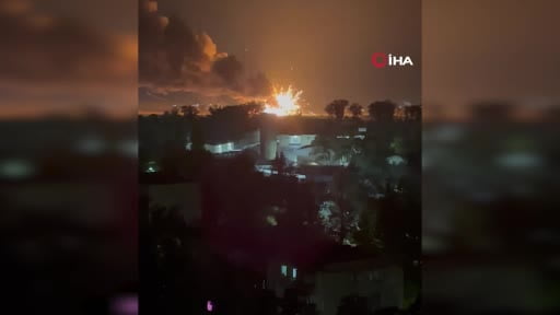 Ukrayna güçlerinin, Rusya'nın Yaroslavl bölgesinde bulunan petrol rafinerisine insansız hava...