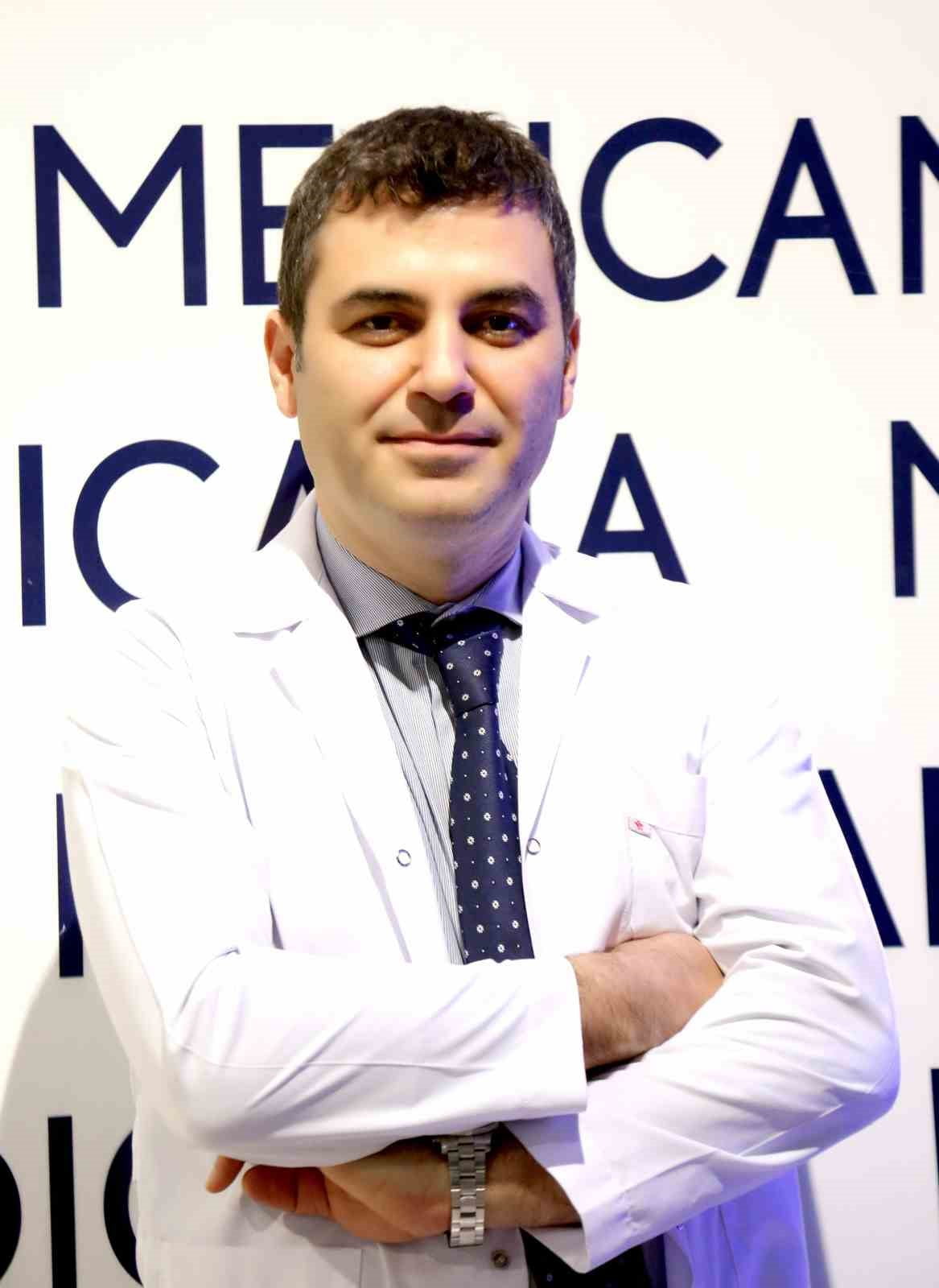 ÜROLOJİ UZMANI PROF. DR. GÖKHAN GÖKÇE
