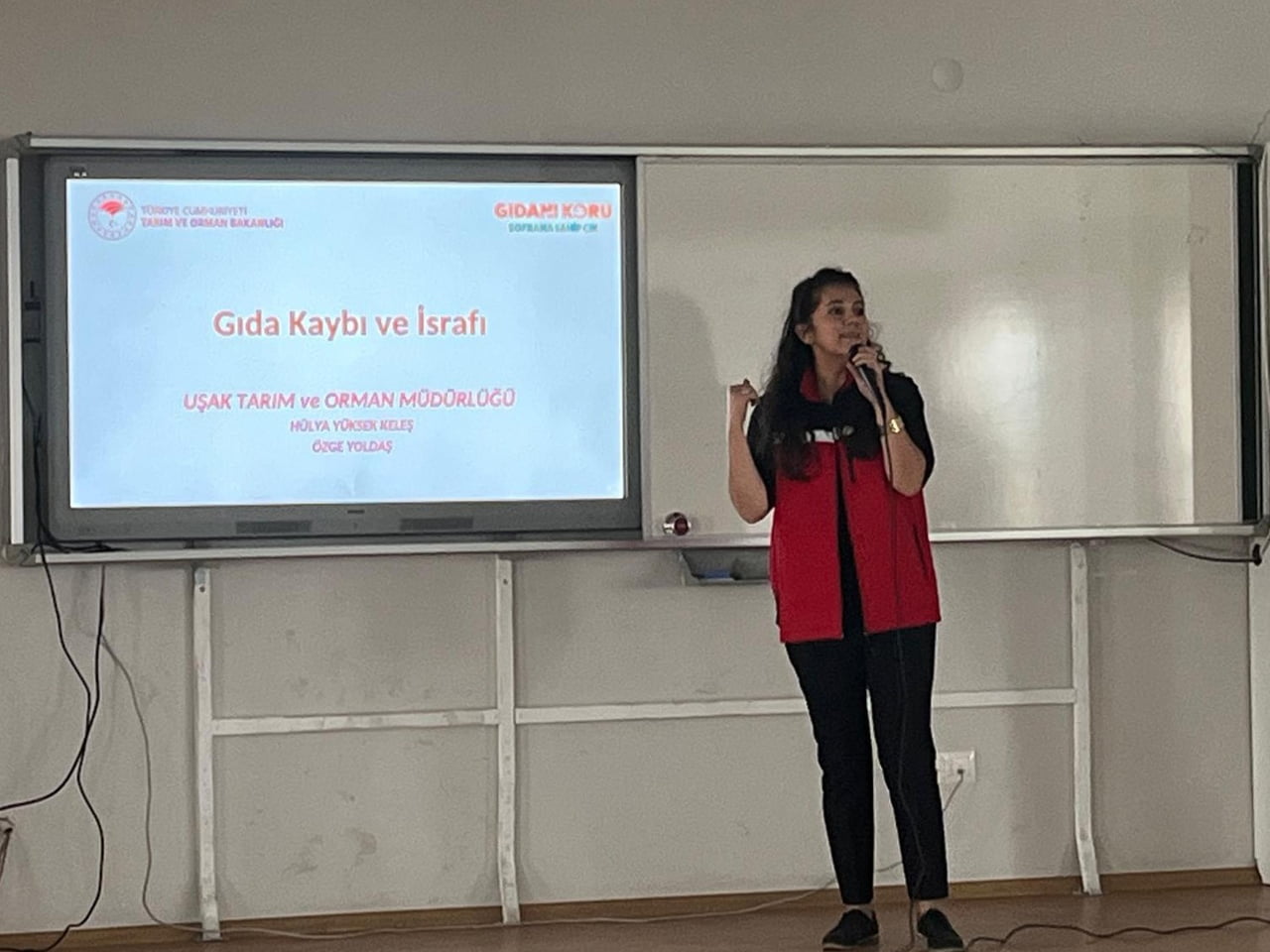 UŞAK İL TARIM VE ORMAN MÜDÜRLÜĞÜ TARAFINDAN 29 EYLÜL ULUSLARARASI GIDA KAYBI VE İSRAFI FARKINDALIK...