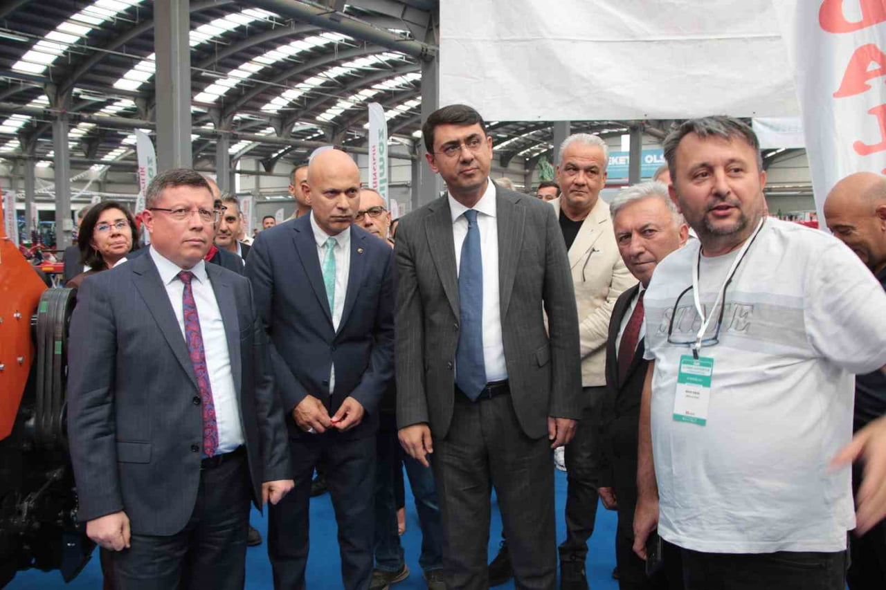 UŞAK’TA 17-20 EYLÜL TARİHLERİ ARASINDA ZİYARETÇİLERİNİ AĞIRLAYACAK OLAN "11. TARIM, HAYVANCILIK VE...