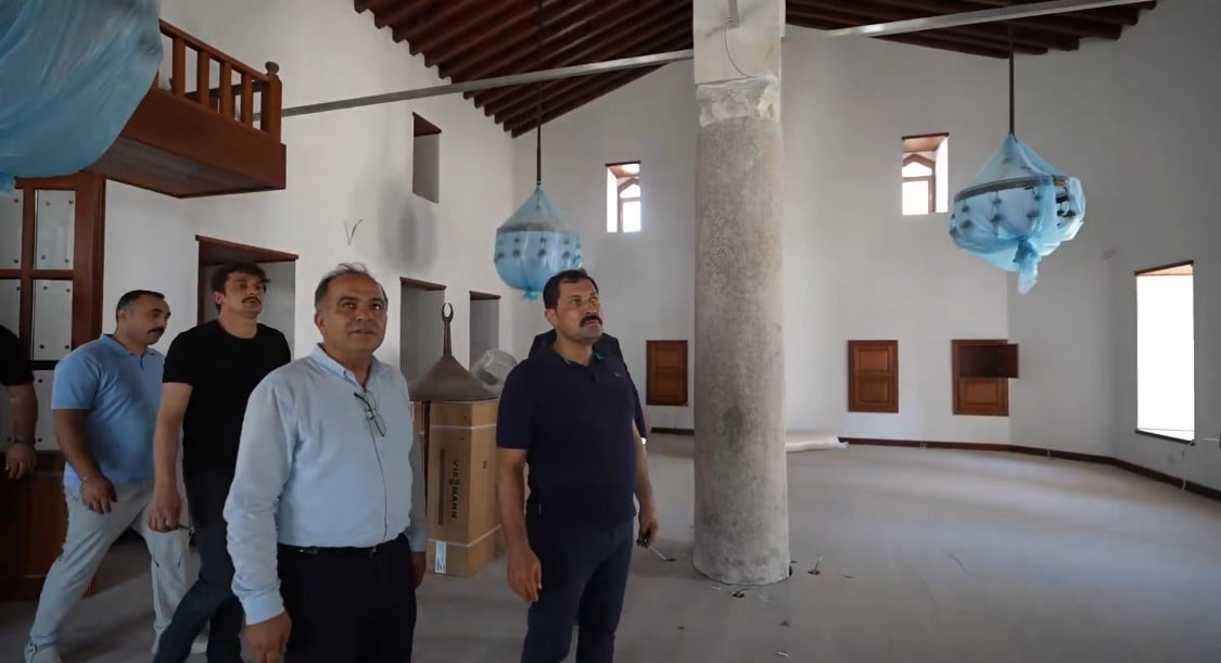 VALİ MUSTAFA MASATLI, MAHREMİYE CAMİİ VE ŞEYH ALİ CAMİİ’NDE DEVAM EDEN RESTORASYON VE...