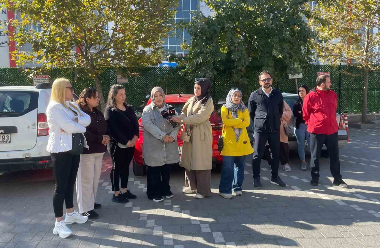VELİLER AÇIKLAMA YAPTI