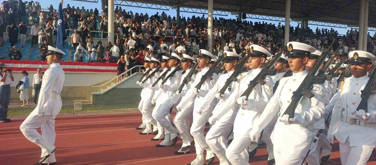 YALOVA’DA MİLLİ SAVUNMA ÜNİVERSİTESİ DENİZ ASTSUBAY MESLEK YÜKSEKOKULU’NDA EĞİTİMLERİNİ TAMAMLAYAN...