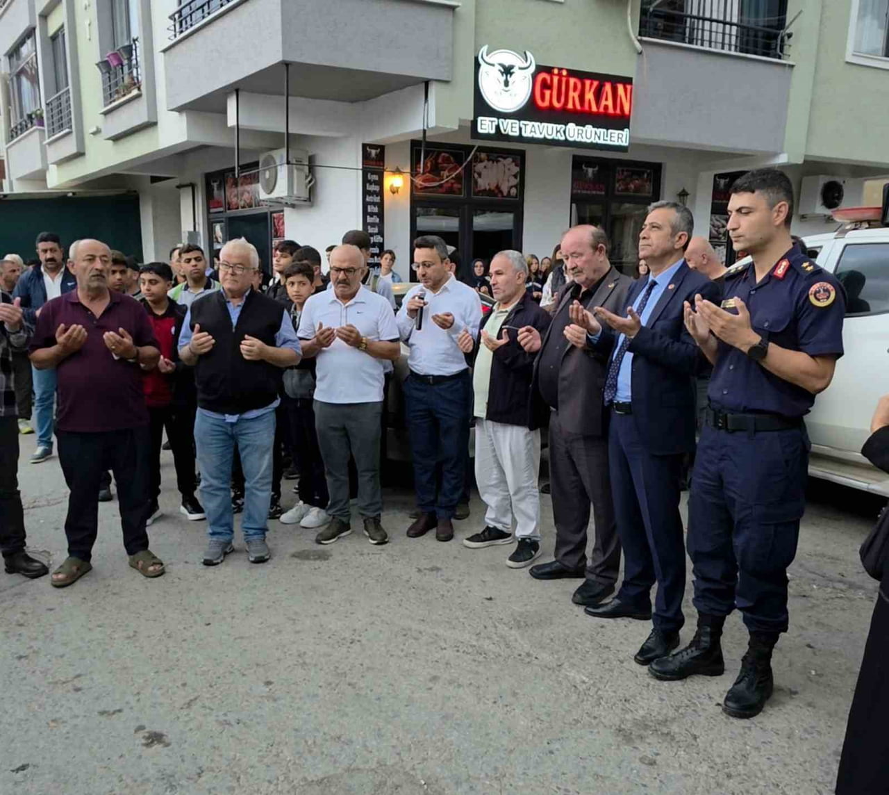 YALOVA’NIN ÇINARCIK İLÇESİNE BAĞLI ESENKÖY BELDESİNDE 8 YILDIR SÜRDÜRÜLEN ÜCRETSİZ ÖĞRENCİ...