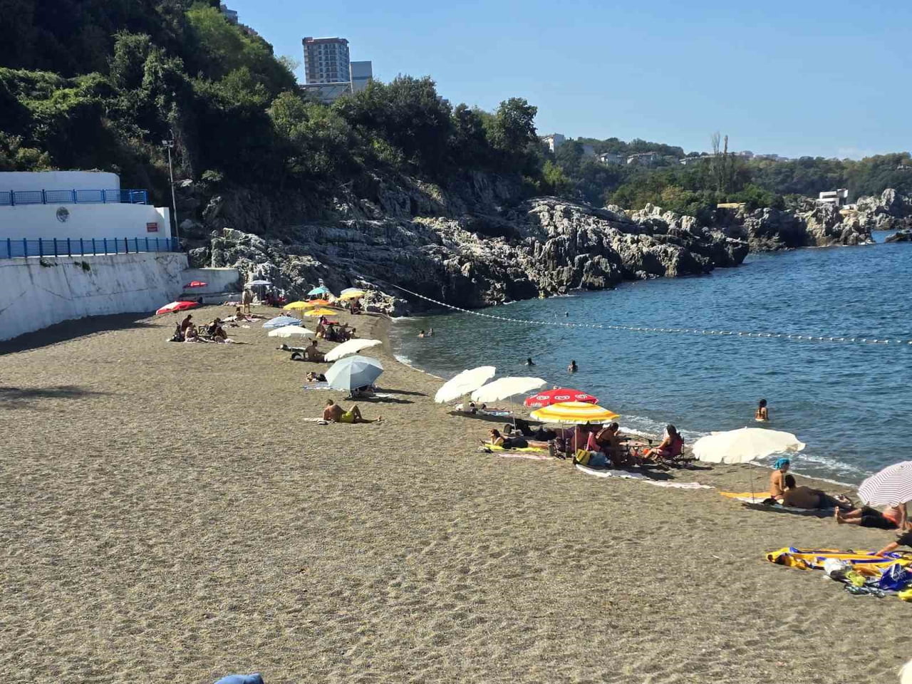 YASAK KALKTI, VATANDAŞLAR KAPUZ PLAJI’NA AKIN ETTİ