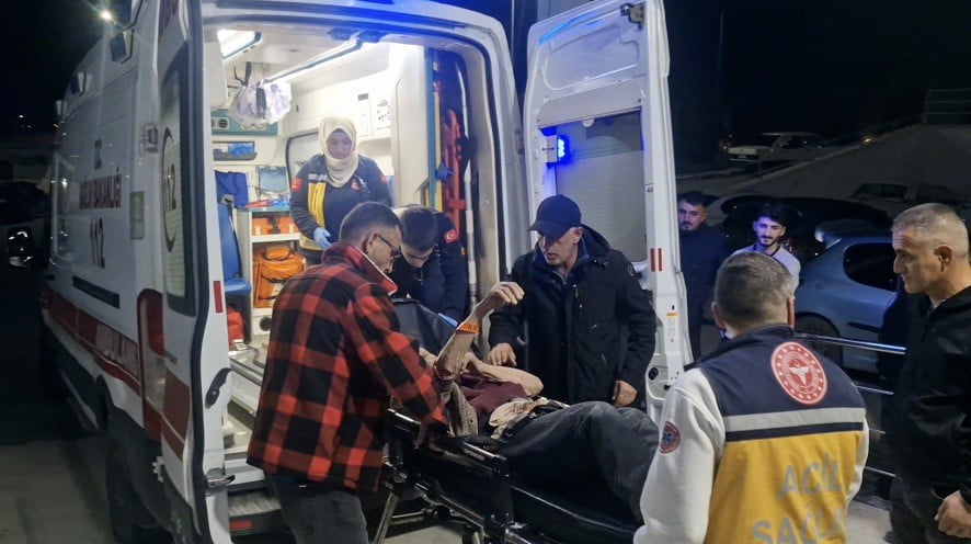 YAŞLI TEYZE YAPILAN ARAMALAR NETİCESİNDE BULUNARAK HASTANEYE KALDIRILDI