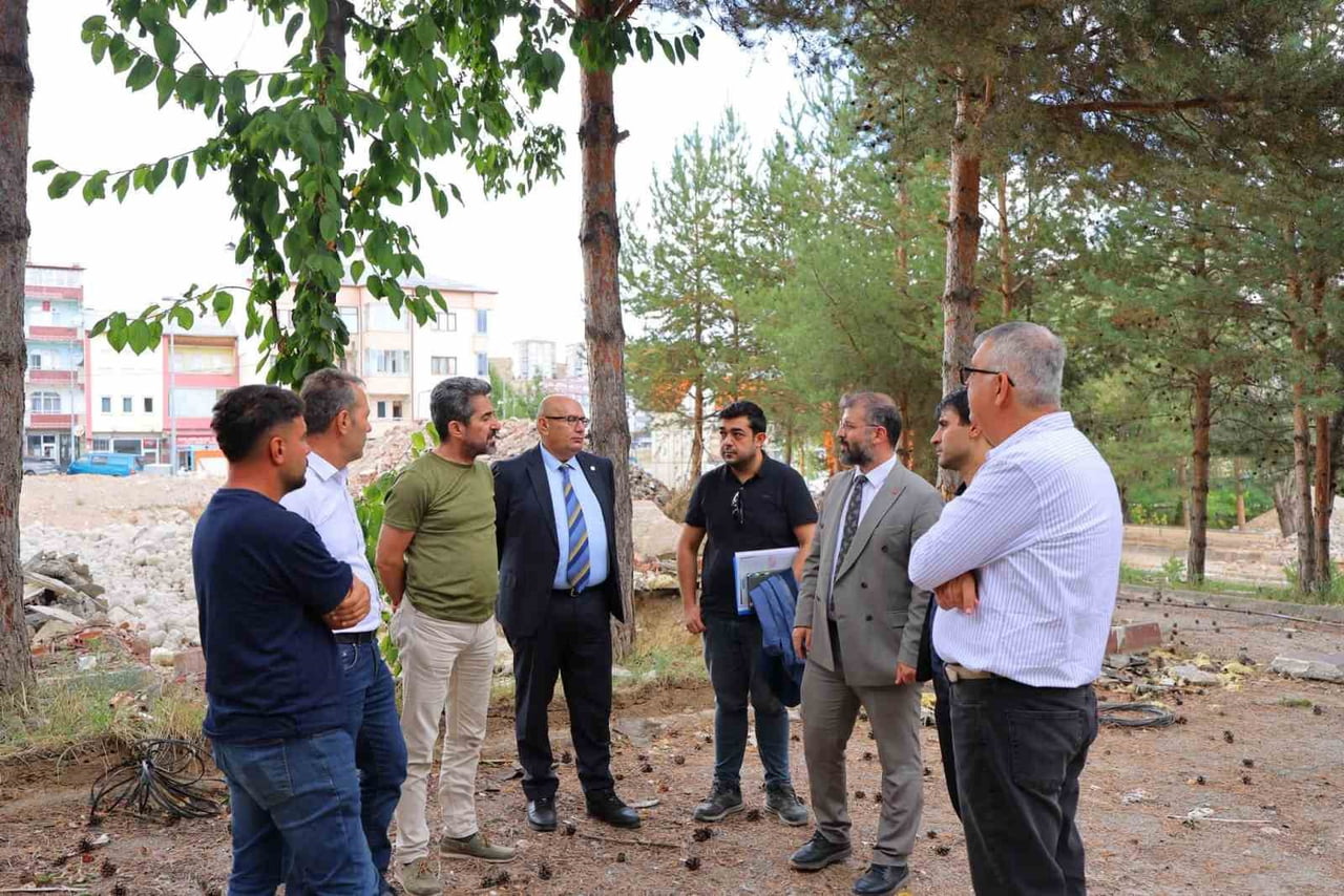 YENİ AĞIZ VE DİŞ SAĞLIĞI MERKEZİ İÇİN ALAN İNCELEMESİ YAPILDI